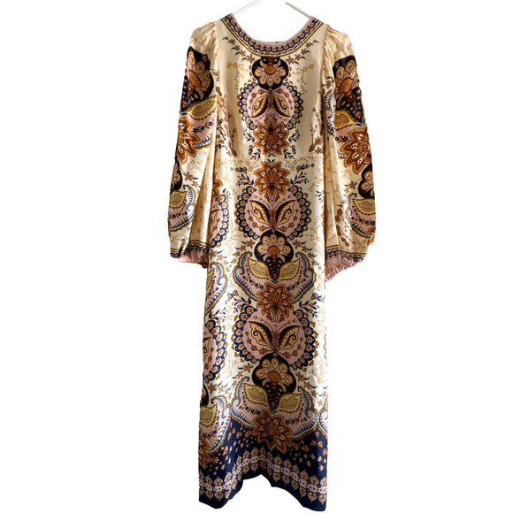 Farm Rio Boho Paisley Midi Dress Beige Long Sleeve Size Medium NWT - Picture 2 of 13